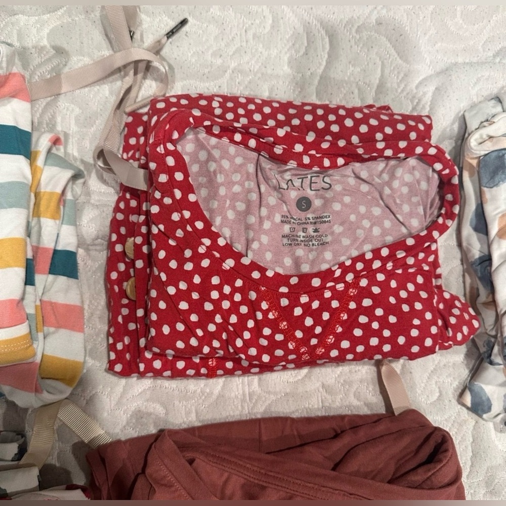 Lates by Kate - Red Polka Dot Women's Pajama Set Small - Picture 4 of 4